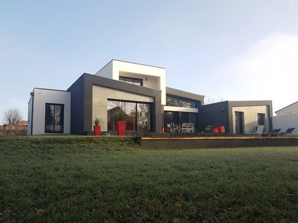 Contemporaine et audacieuse à niort