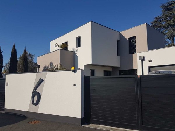 maison contemporaine à  Dompierre sur Mer 3
